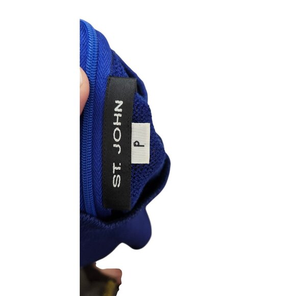 St. John Blue Neck Sleeveless Top Women's Size: P, Petite. - Picture 6 of 9